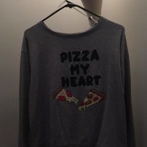 H&M DIVIDED PIZZA MY HEART CASUAL SWEATER